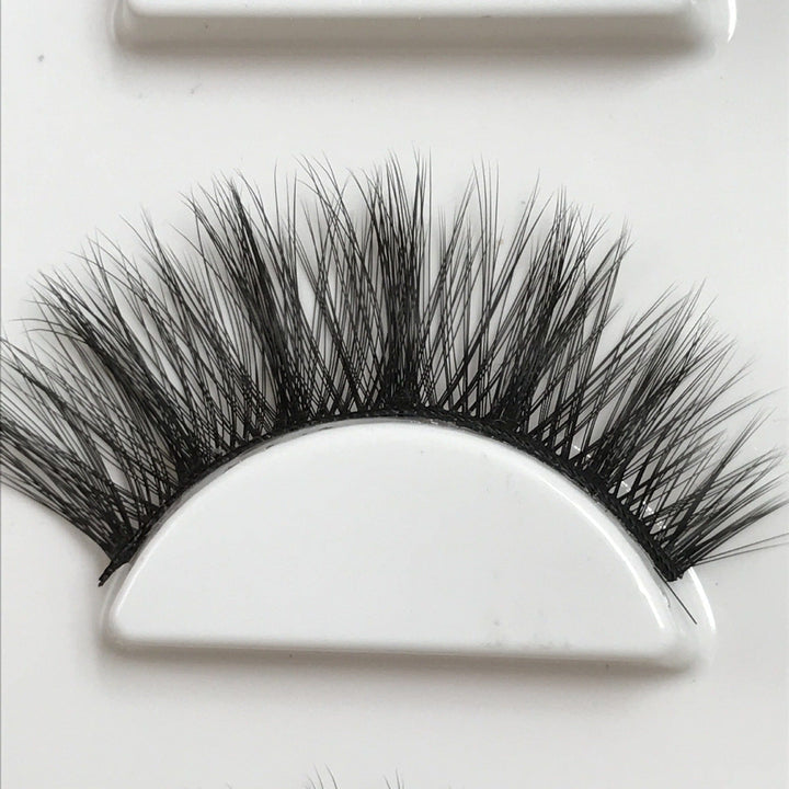 3D false eyelashes Bennys Beauty World