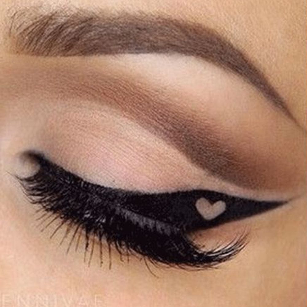 Double head makeup eyeliner Bennys Beauty World