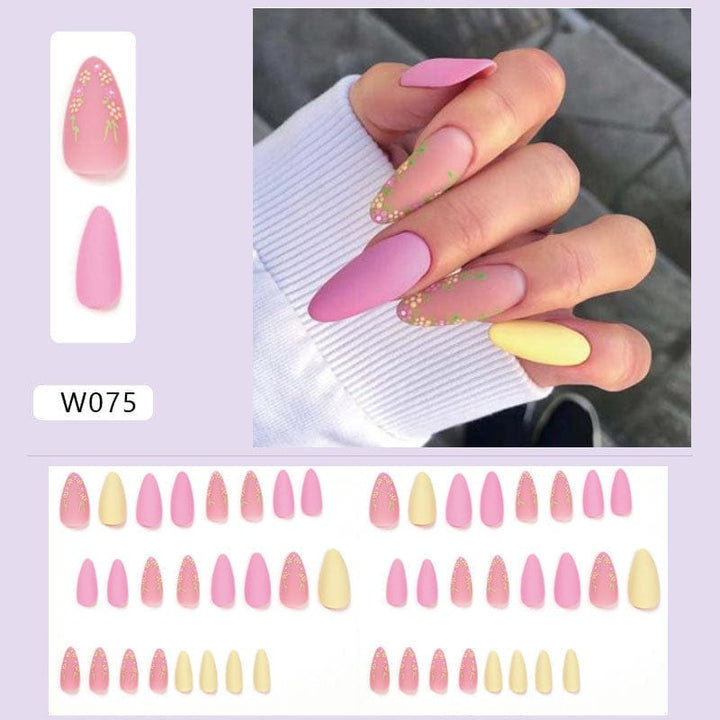 Gradient Light Green Striped Diamond Wear Nails BENNYS