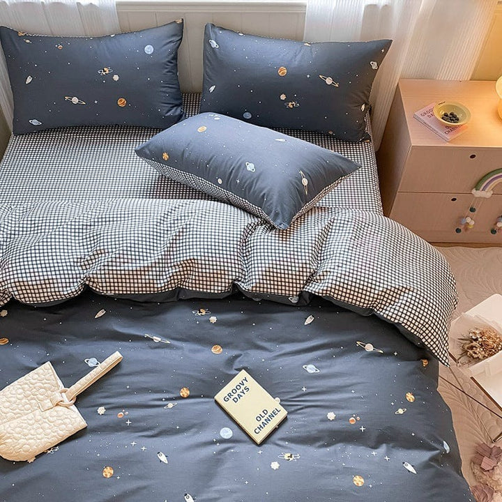 Printed Cartoon Girl  Quilt Cover Cotton Four-piece Bed Sheet BENNYS