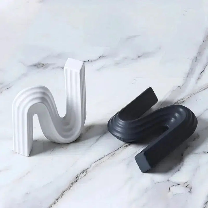 Ceramic Crafts Striped Geometric Sculpture Black and White N-shaped Pipeline Curved Geometric Ceramic Handicraft Ornaments-Arlik interiors