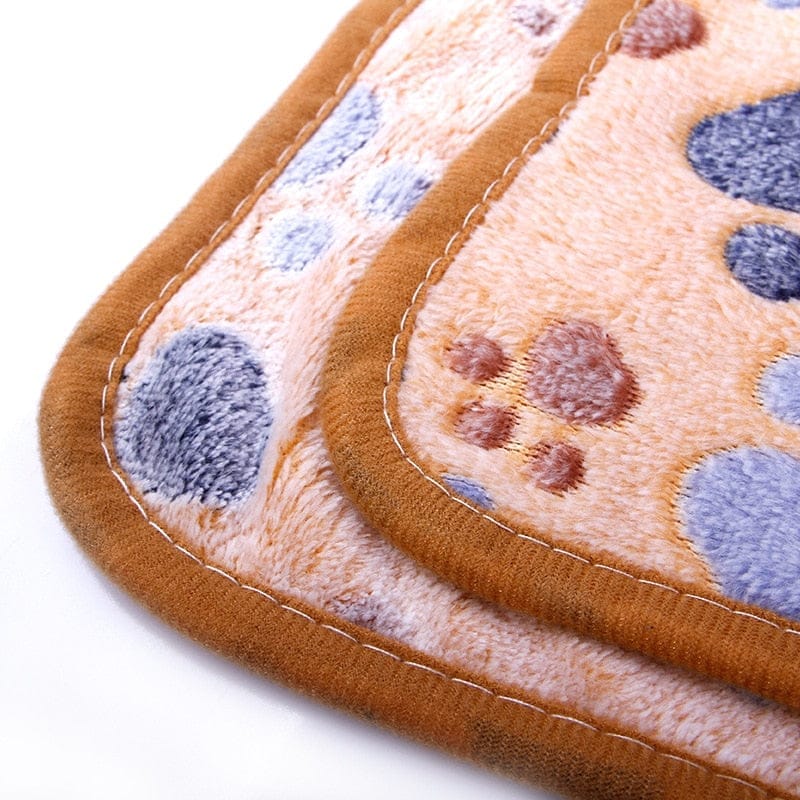 Soft Pet Blanket Winter Dog Cat Bed Mat Foot Print Warm Sleeping Mattress BENNYS