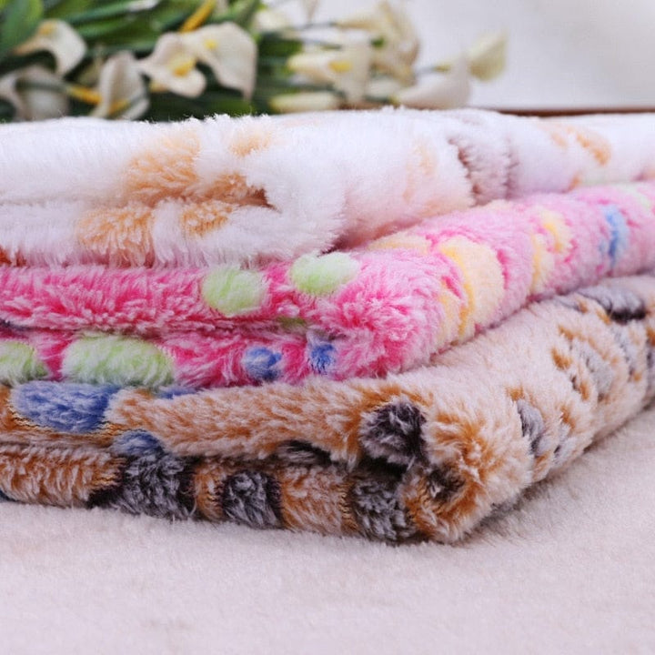 Soft Pet Blanket Winter Dog Cat Bed Mat Foot Print Warm Sleeping Mattress BENNYS