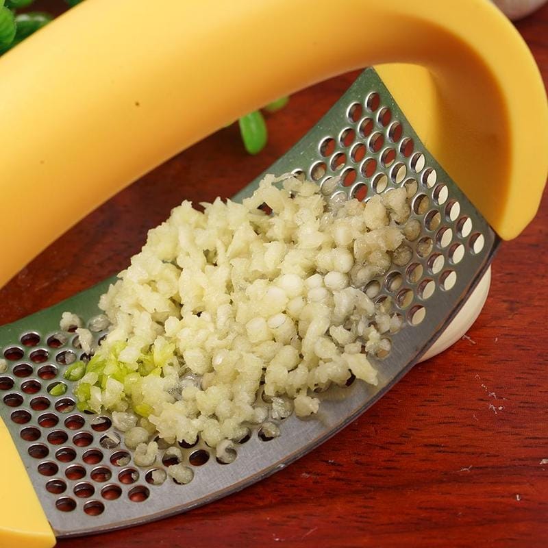 Stainless Steel Garlic Masher Garlic Press Household Manual Curve Fruit Vegetable Tools Kitchen Gadgets BENNYS