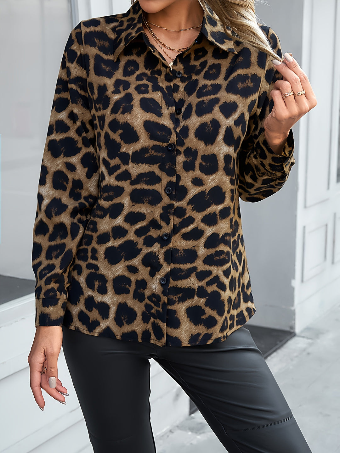 Leopard Print Polo Collar Button Shirt, Casual Long Sleeve Shirt