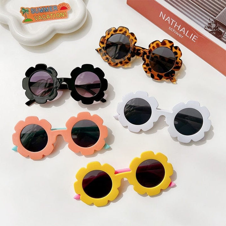 2022 Children Star Cartoon  Round Colours Sunglasses Bennys Beauty World