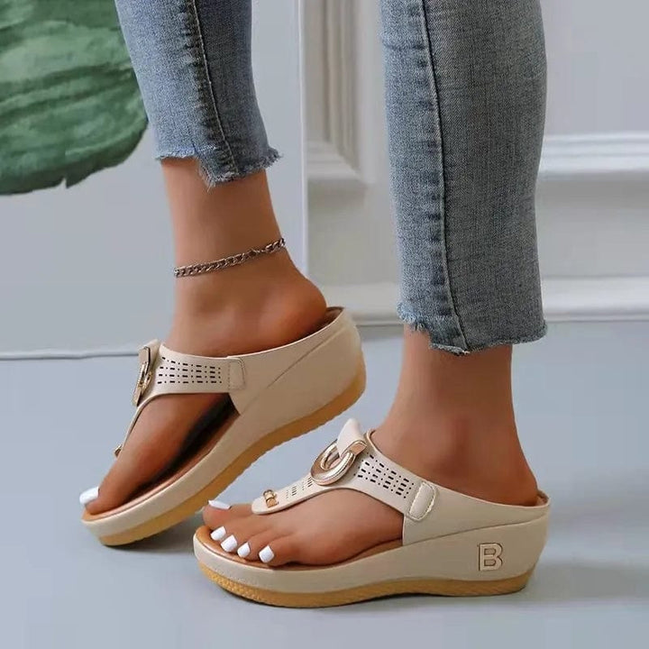 2pcs Lot Women's Summer Shoes Bennys Beauty World