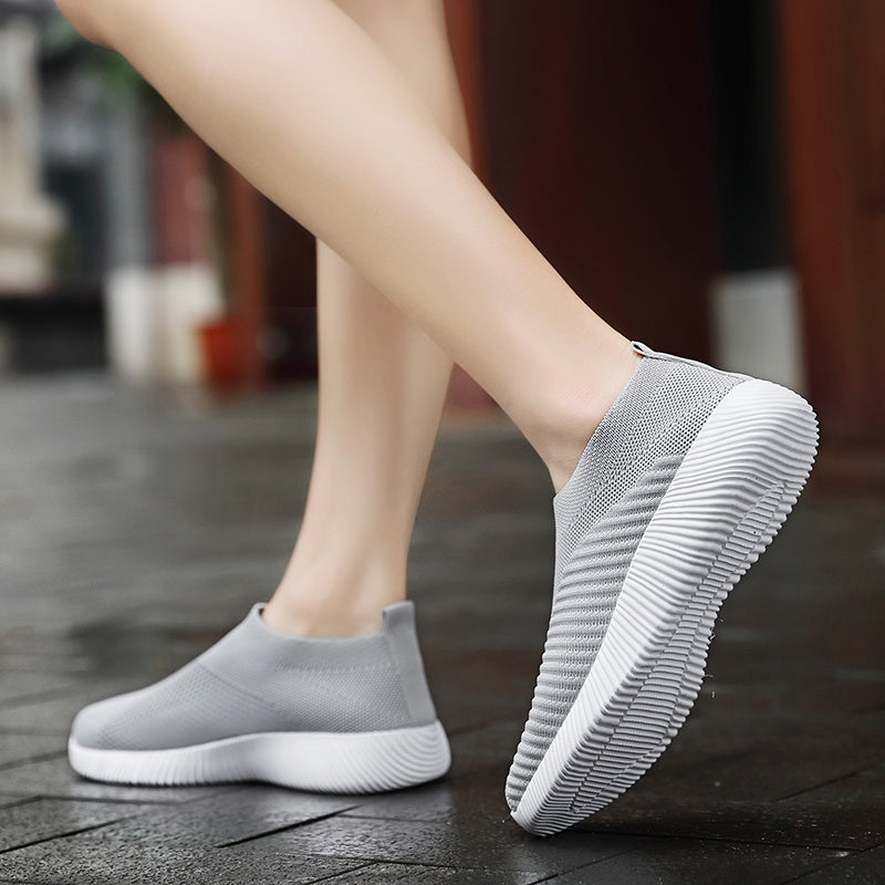 Lightweight Women's Slip-On Sneakers  Solid Color Casual Shoes