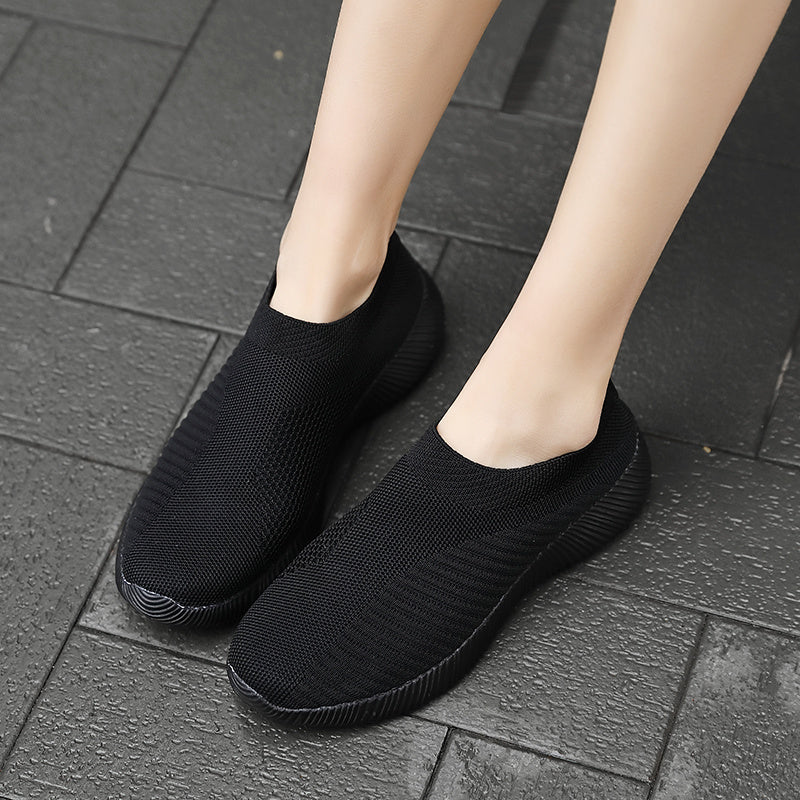 Lightweight Women's Slip-On Sneakers  Solid Color Casual Shoes