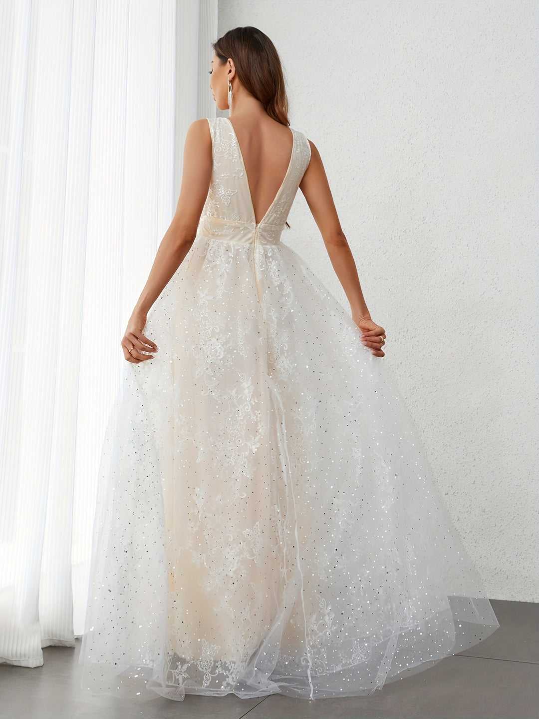 Elegant V-Neck Wedding And Evening Dress