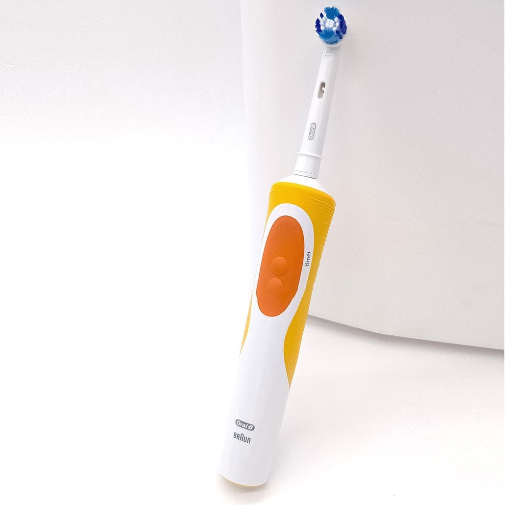 Braun electric toothbrush rotating toothbrush Bennys Beauty World