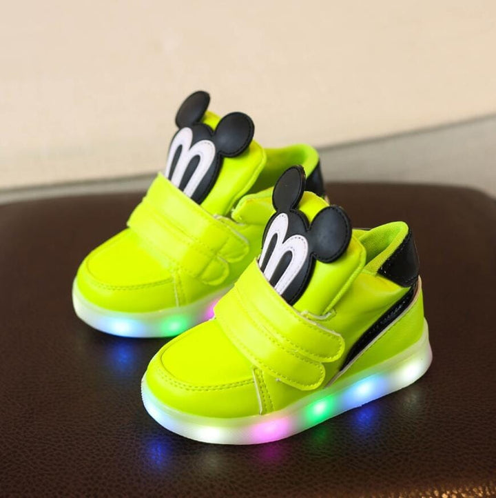 Children Casual Shoes With Light LED Boys & Girls Sneakers Bennys Beauty World