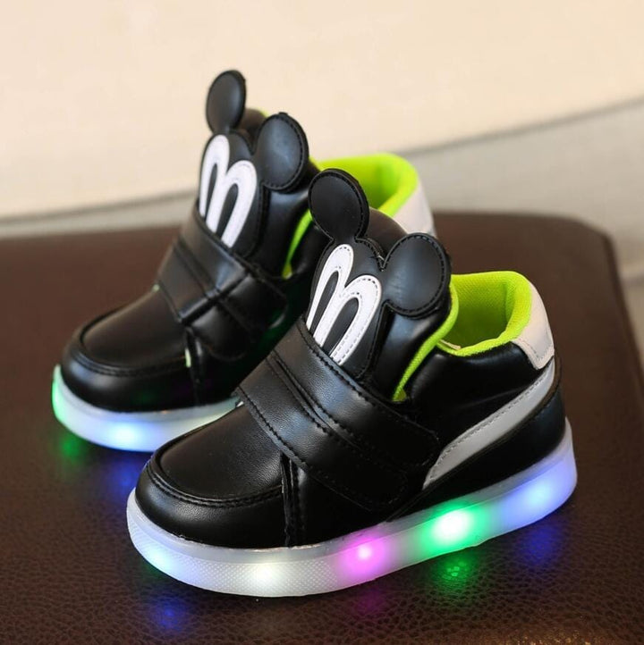 Children Casual Shoes With Light LED Boys & Girls Sneakers Bennys Beauty World