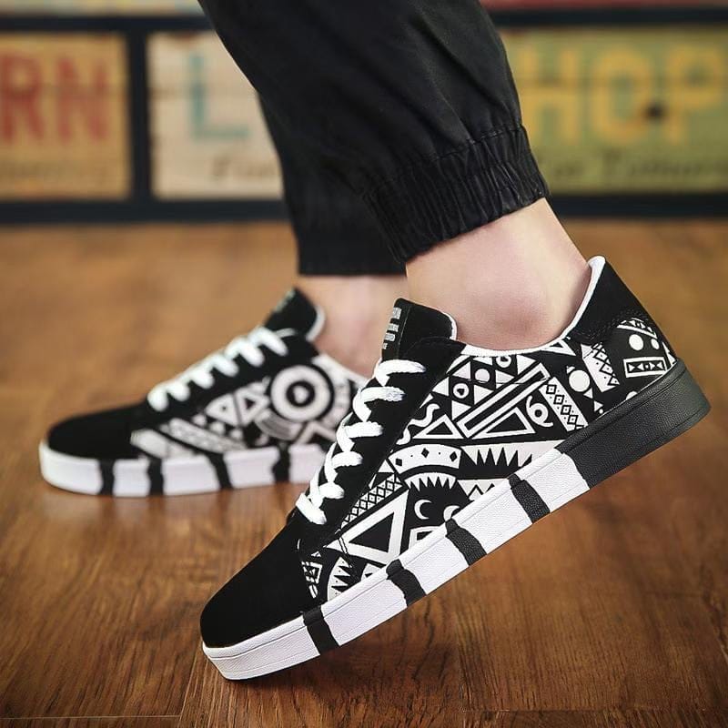 European fashion printed canvas shoes for men Bennys Beauty World