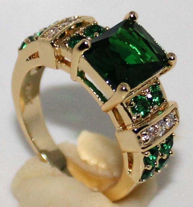 Fashion Luxury Popular Shiny Green Zircon Female Engagement Wedding Ring Bennys Beauty World