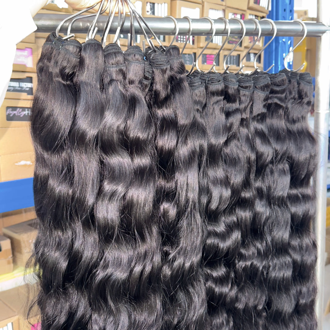 Unprocessed Vietnamese Hair Cuticle-Aligned Hair Bundles