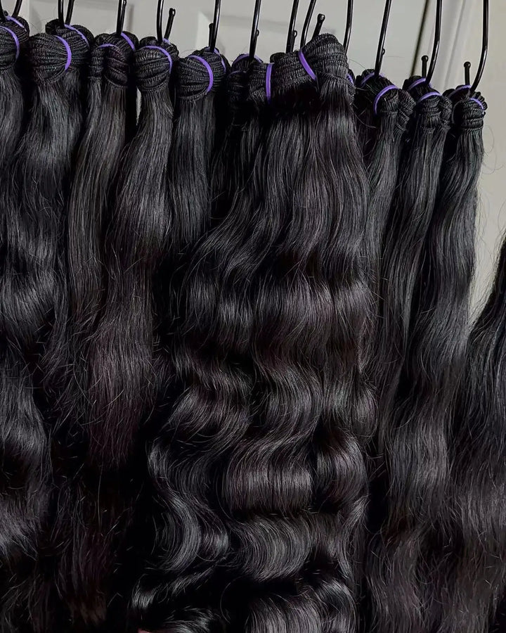 Unprocessed Vietnamese Hair Cuticle-Aligned Hair Bundles