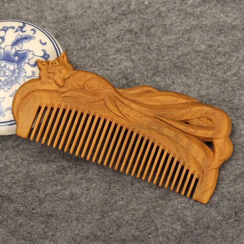 Hand-carved Green Sandalwood Craft Comb for Hair BENNYS 
