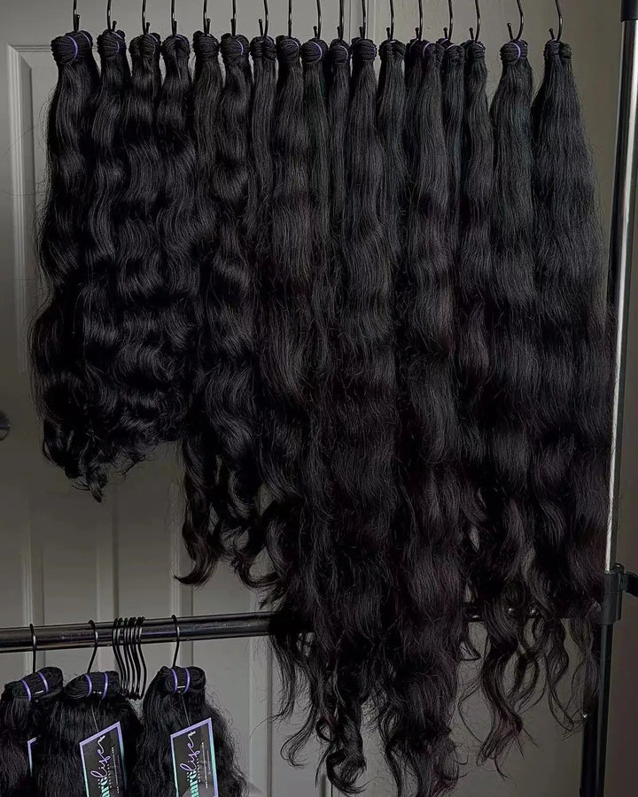 Unprocessed Vietnamese Hair Cuticle-Aligned Hair Bundles