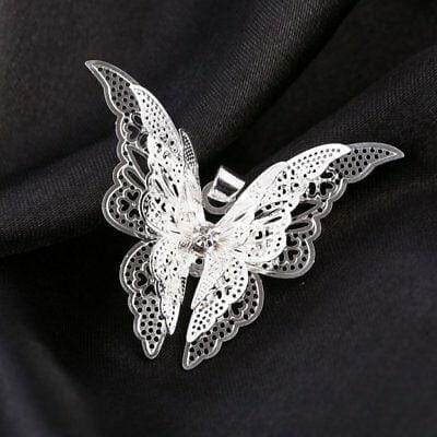 Ladies Fashion Silver Hallow Butterfly Charm Chain Pendant Necklace Jewelry Gift BENNYS 