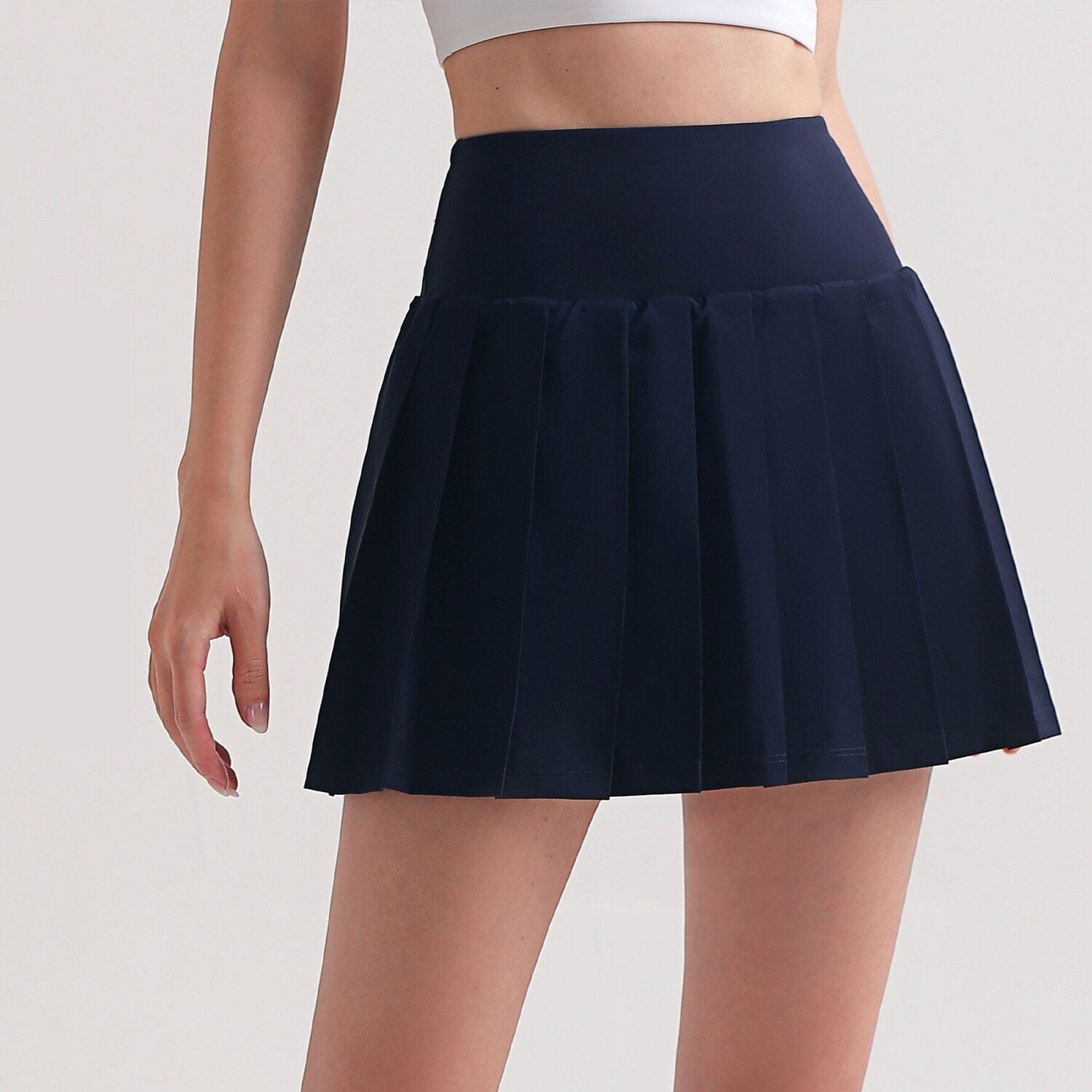 Navy running outlet skirt