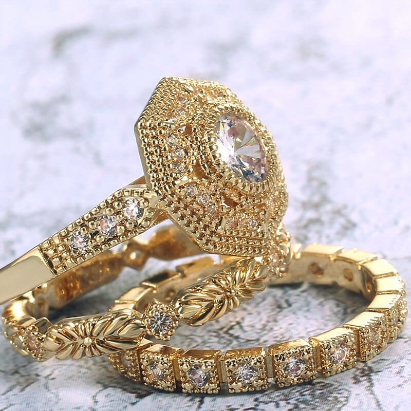 Luxury 3 PC Bridal Ring Sets Noble Royal Golden Color With Cubic Zircon Stone  Ring BENNYS 