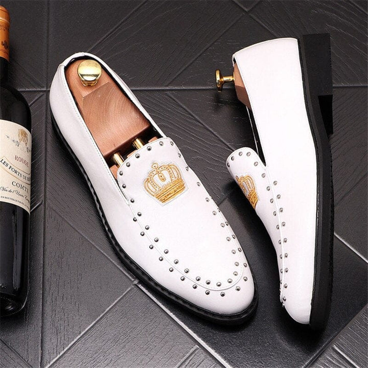 Men's Loafers charming glitter embroidery crown flat Shoes BENNYS 