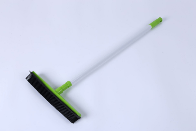 New Extra Long Handle Rubber Bristles Sweeper Squeegee for Pet Cat Dog Hair Fur Broom BENNYS 