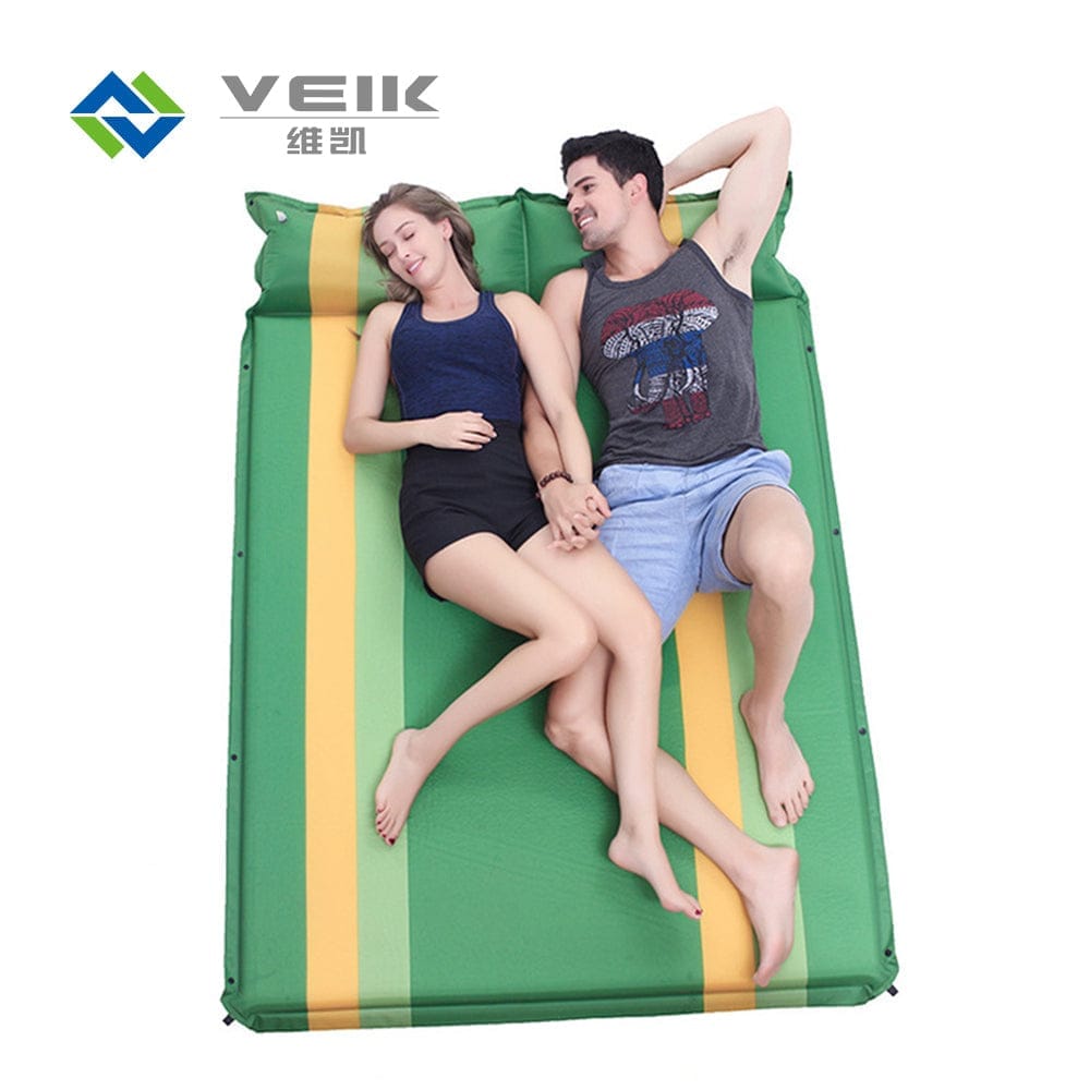 Inflatable air bed with sleeping deals bag