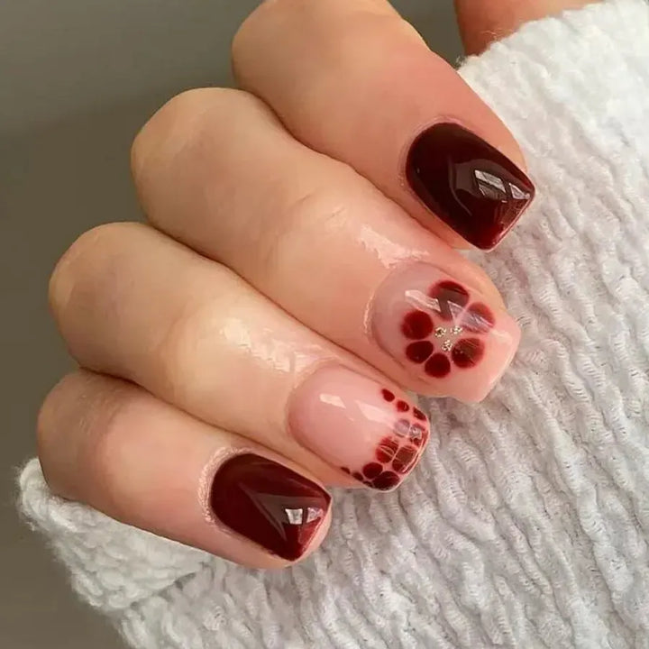 Short Square Press-On Nails – 24 Pcs Acrylic False Nail Tips | Bennys Beauty World-Nails-Bennys Beauty World