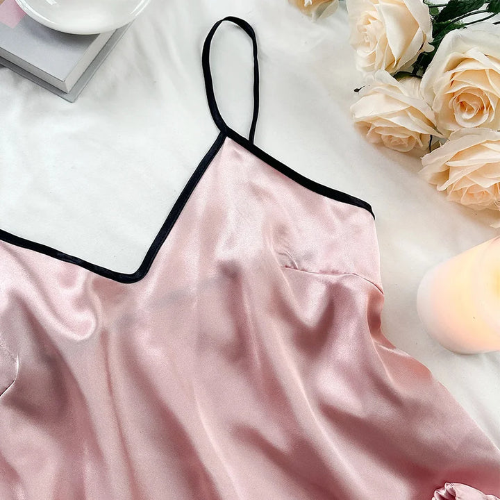 Women's Smooth Satin Pajamas V-Neck T-Shirt Outfit