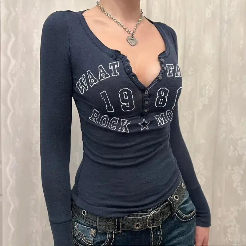Black T-shirt Women Autumn Letter Print Blouse-Bennys Beauty World