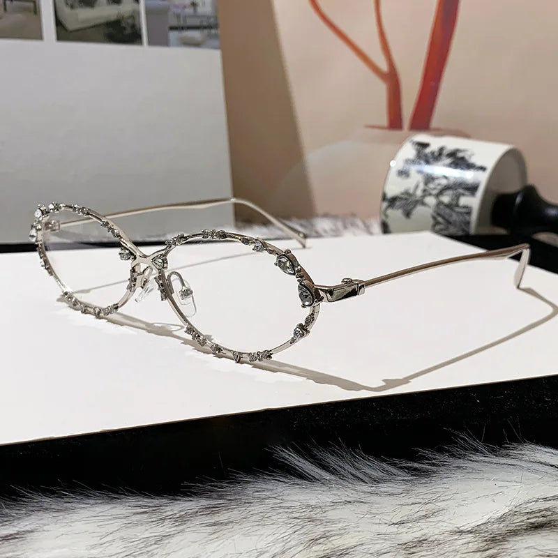 Rhinestone Oval Sunglasses | UV400 Luxury Diamond Metal Frame