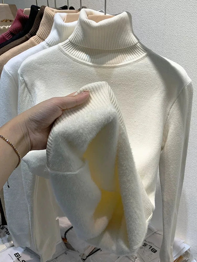 Women’s Turtleneck Velvet-Lined Winter Sweater