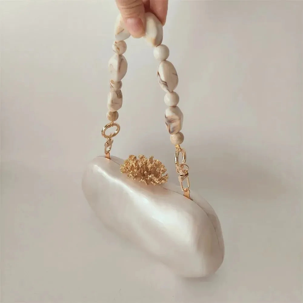Acrylic Shell Clutch Bag – Women&