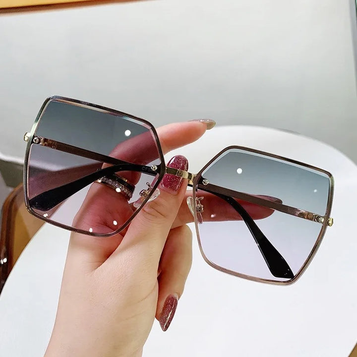 BMAD Oversized Square Sunglasses – Gradient UV400 Metal Frame for Women