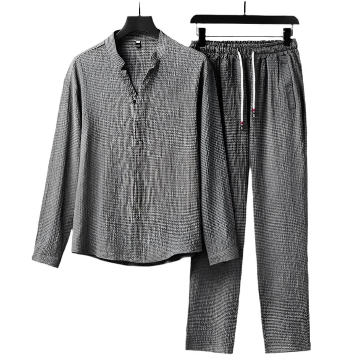 Men's Long Sleeve T-shirt And Pant Set