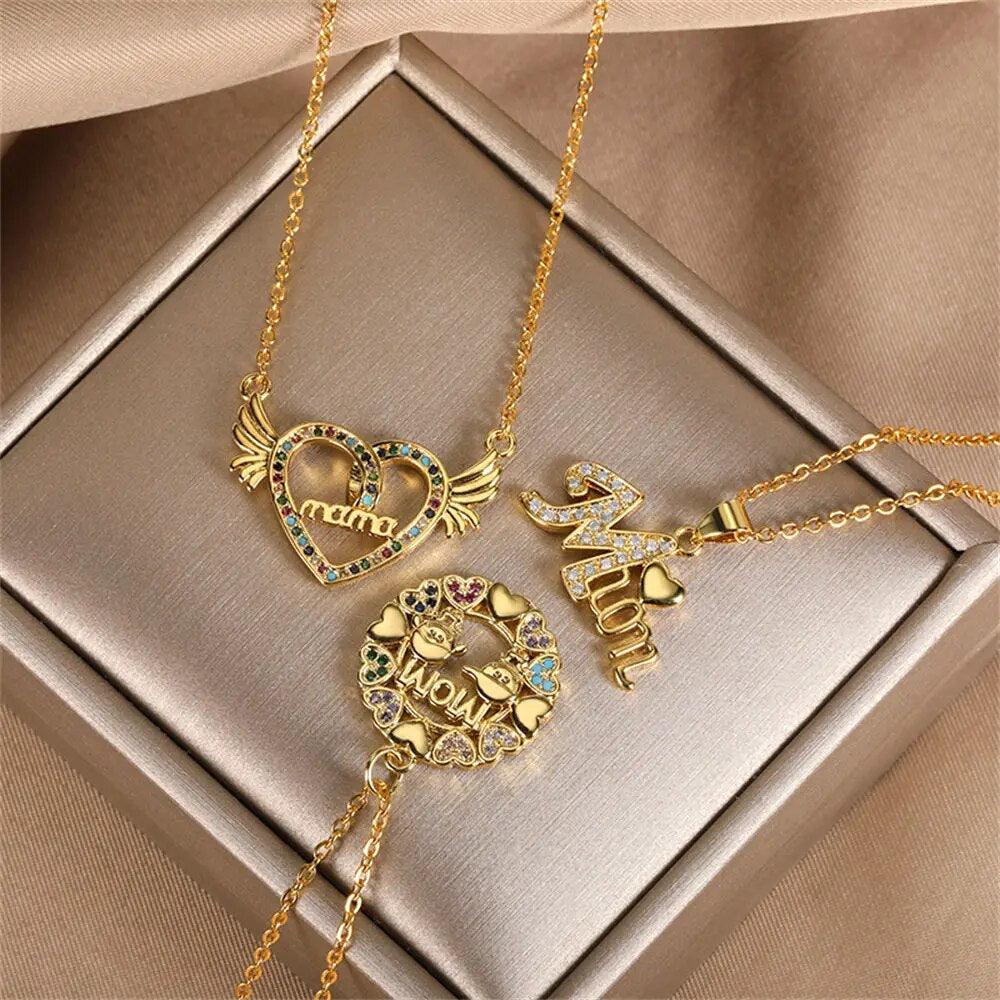 Aesthetic Colored Zircon Mom Mami Heart Pendant Necklaces-Necklace-Arlik interiors