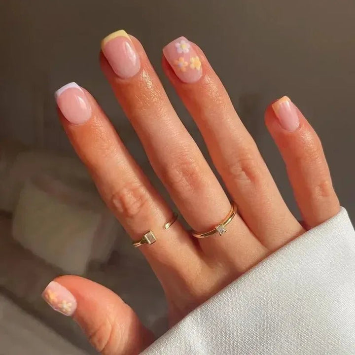 Short Square French Flower Press - On Nails 24 Pcs - Bennys Beauty World