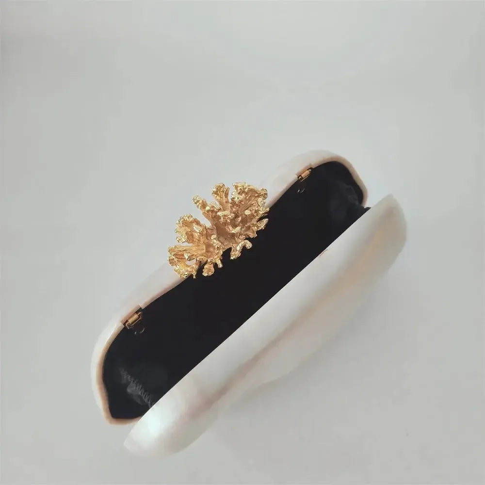 Acrylic Shell Clutch Bag – Women&