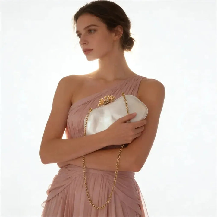 Acrylic Shell Clutch Bag – Women&
