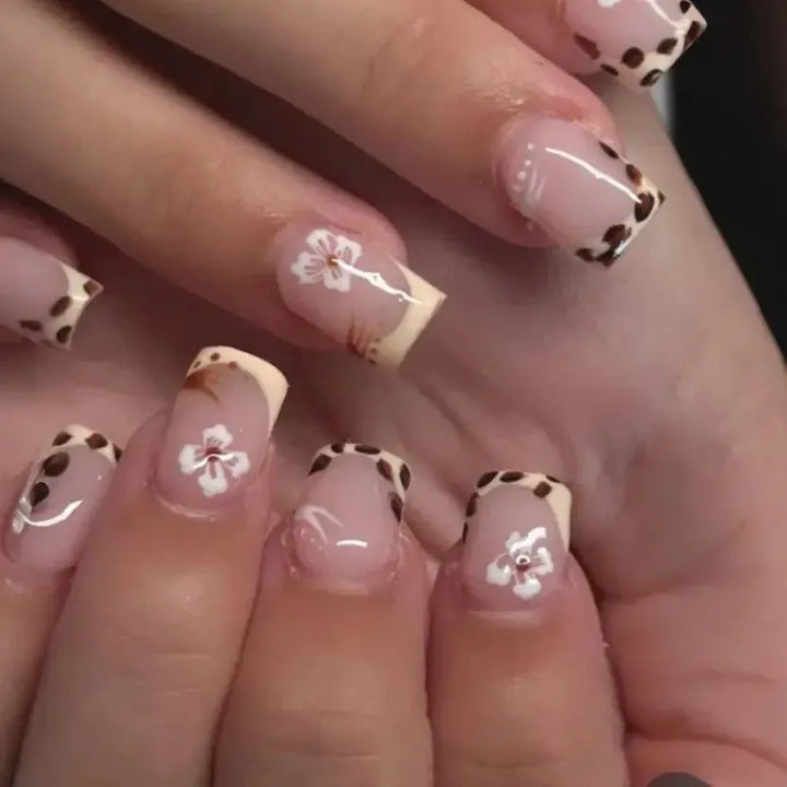 Short Square Press-On Nails – 24 Pcs Acrylic False Nail Tips | Bennys Beauty World-Nails-Bennys Beauty World