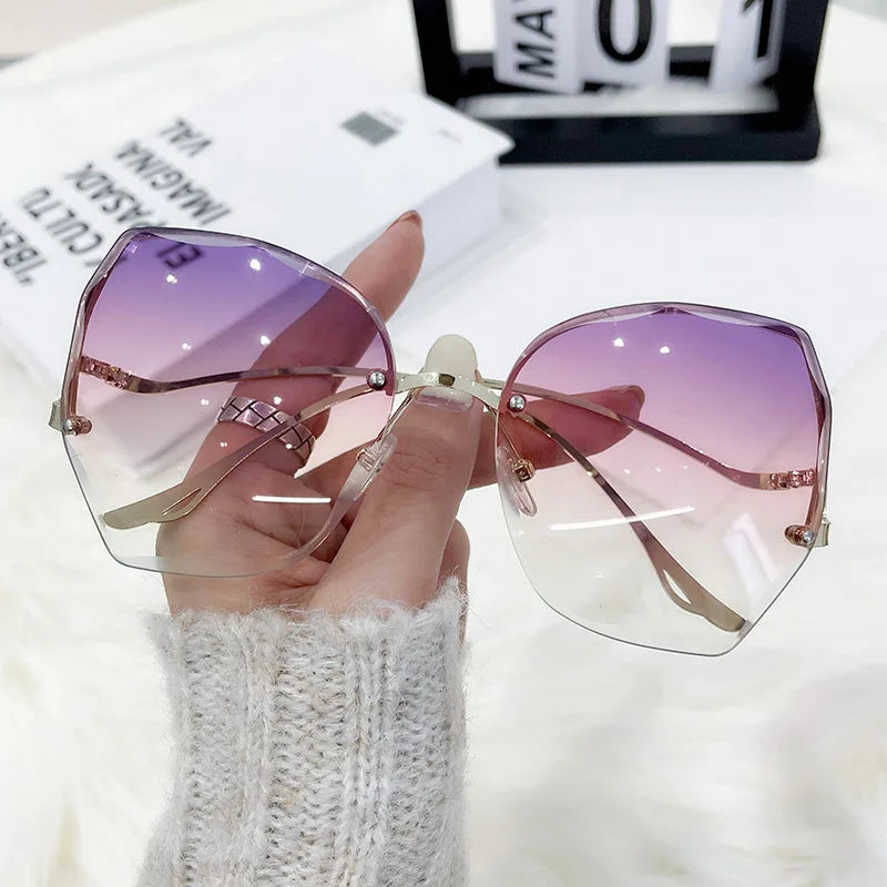 Higodoy Oversized Gradient Sunglasses | UV400 Frameless