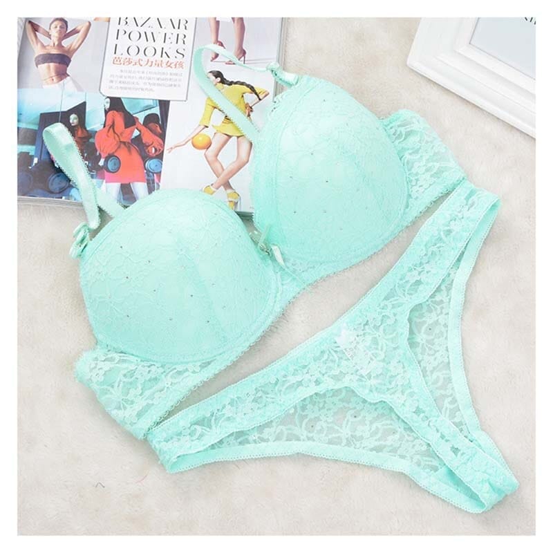 Women's Push Up Embroidery Bras Set Lace Lingerie Bra and Panties Underwear  vs