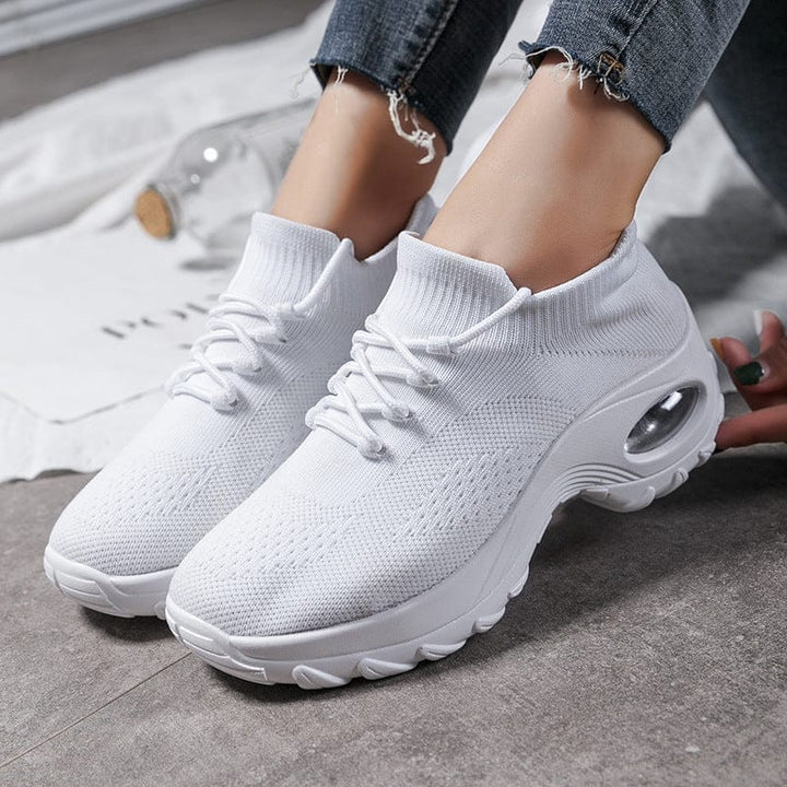 Sports shoes women flying knit socks shoes shaking shoes BENNYS 