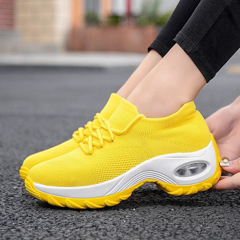 Sports shoes women flying knit socks shoes shaking shoes BENNYS 