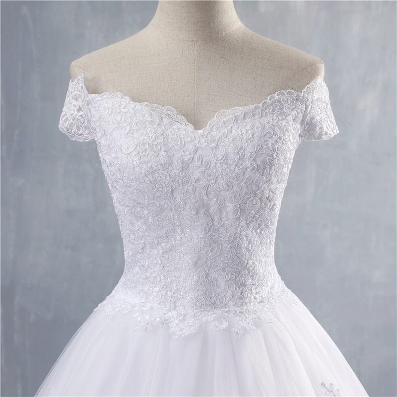 White Ivory Lace Ball Gown Sleeves Wedding Dresses BENNYS 