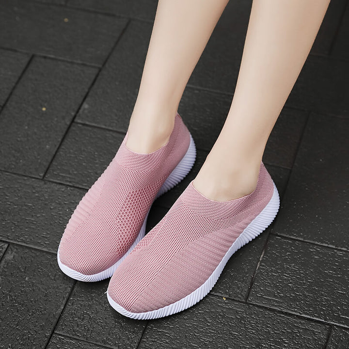 Lightweight Women's Slip-On Sneakers  Solid Color Casual Shoes